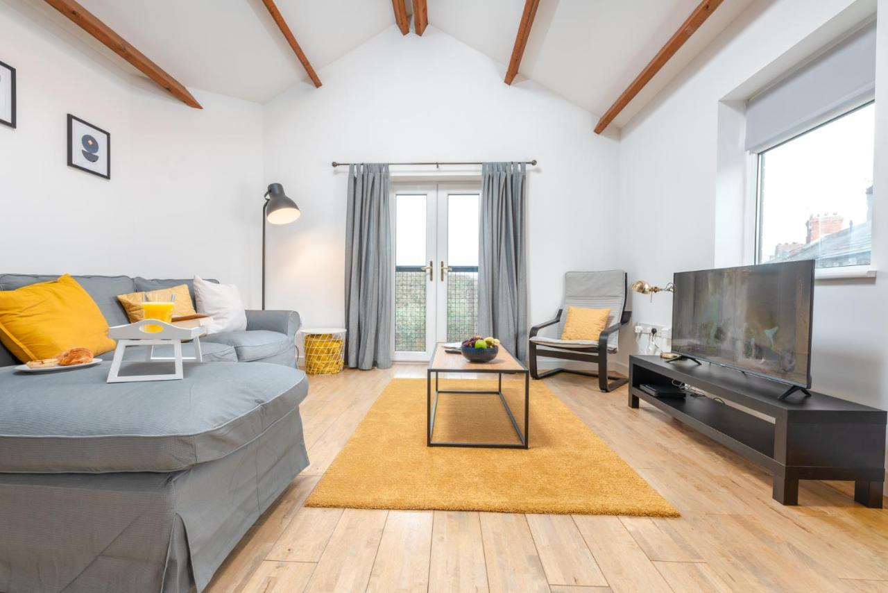 Stayright- 2 Bedroom House, Centrally Located & Close Walk To City Centre كارديف المظهر الخارجي الصورة